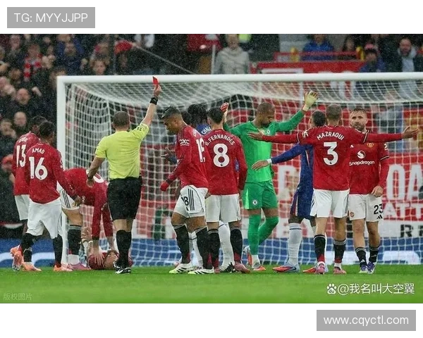 马雷斯卡表示球队原本占据主动但红牌突变局势最终导致比赛失控