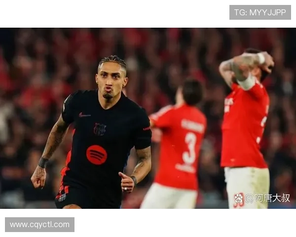 客场逆境加剧迈阿密防守失误再失一球上半场形势严峻